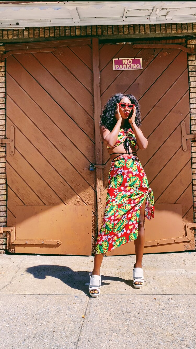 KAYA HALTER TOP TROPICAL GREEN/RED