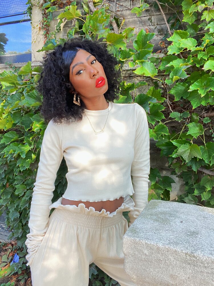 KEN CREAM CROP TOP
