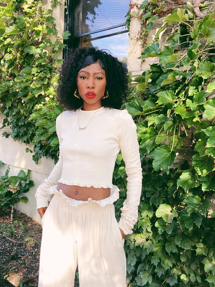 KEN CREAM CROP TOP