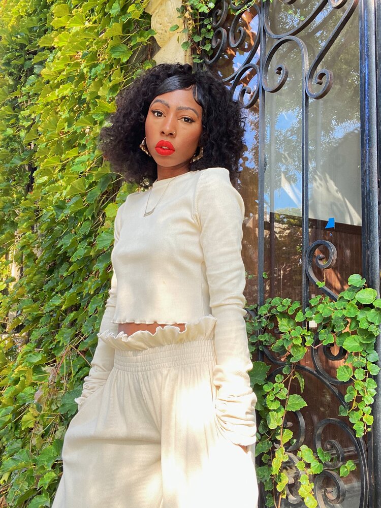 KEN CREAM CROP TOP